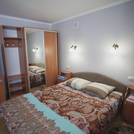 Smerichka Hotell Poljana Eksteriør bilde