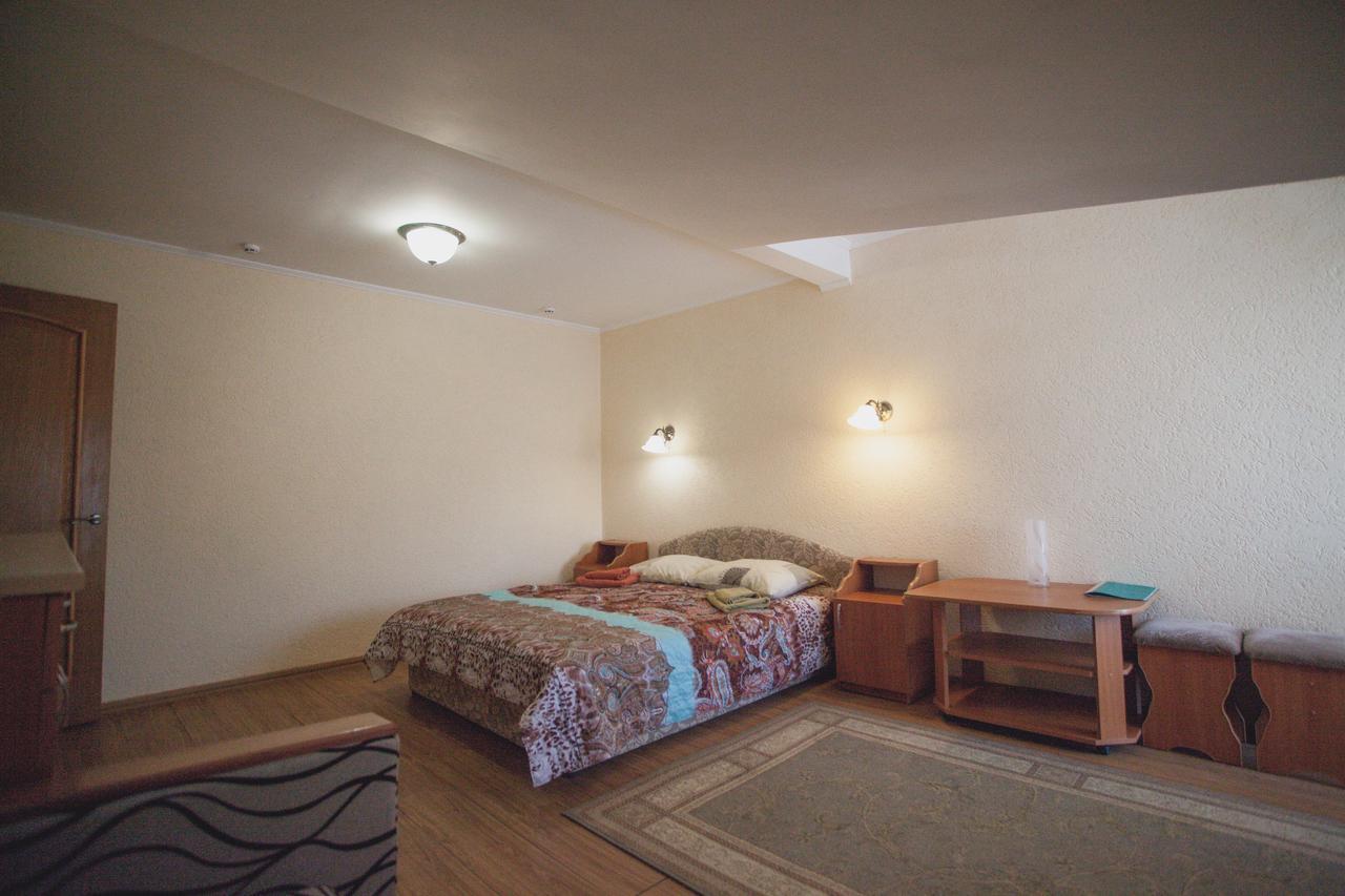 Smerichka Hotell Poljana Eksteriør bilde